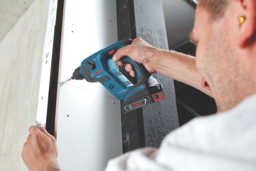 Bosch GBH 18V-LI 2.1kg 18V Li-Ion   Cordless Rotary Hammer with SDS Plus - Bare