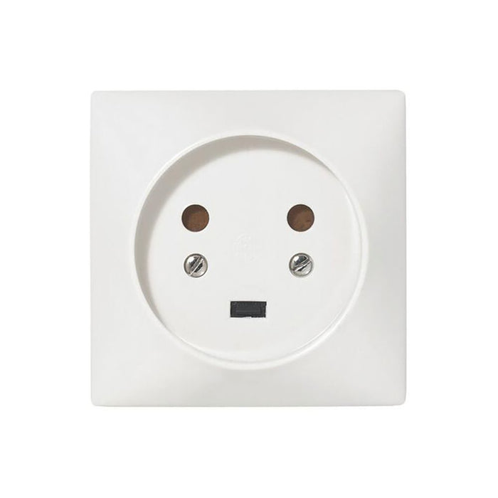 Legrand  20A 1-Gang Recessed 2P+T Socket With Earth Pin With Frame White 1 Pieces