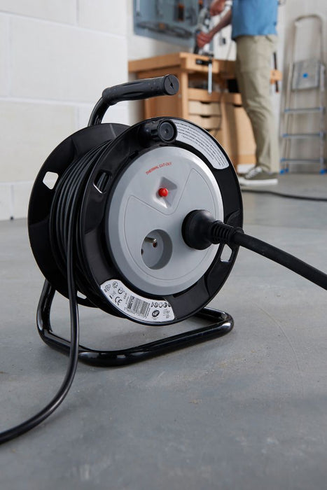 10A 1-Gang 15m  Cable Reel 230V
