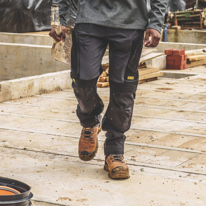 DeWalt Phoenix Safety Boots S3 Tan Size 45 — Screwfix EU