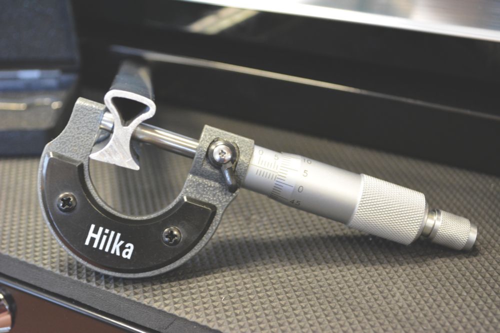 Mikrometr zewnętrzny Hilka Pro-Craft 1 (25)
